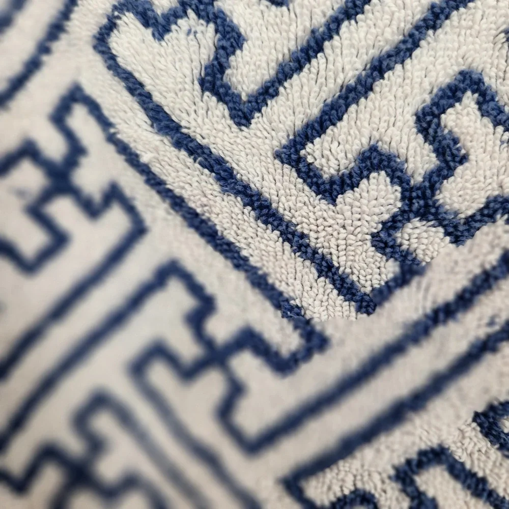 RLL Lauren Ralph Lauren Hand Towel Denim Blue and Cream T pattern - Picture 4 of 6